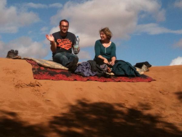 randonnée 2 jours desert maroc, randonnée 2 jour desert mhamid, randonnée 2 jours dromadaire mhamid, randonnee 2 jours dans le desert marocain, rando 